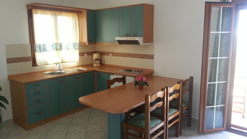 Cerigo House Apartment Kondolianika ภายนอก รูปภาพ